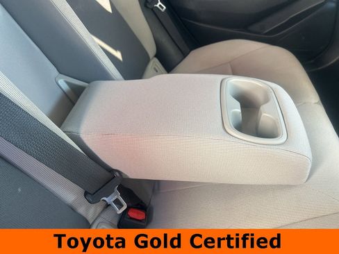 Certified 2022 Toyota Corolla LE image 9