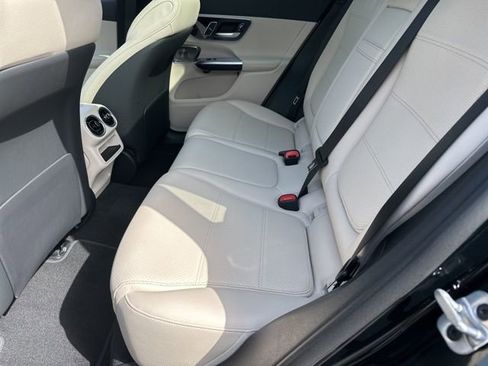 New 2026 Mercedes-Benz GLC 300 image 22