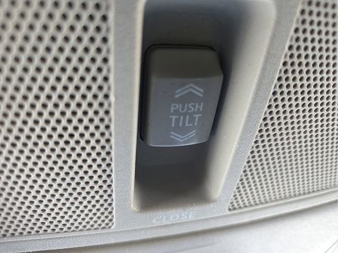 Used 2016 Nissan Murano Platinum w/ Platinum Technology Package image 21