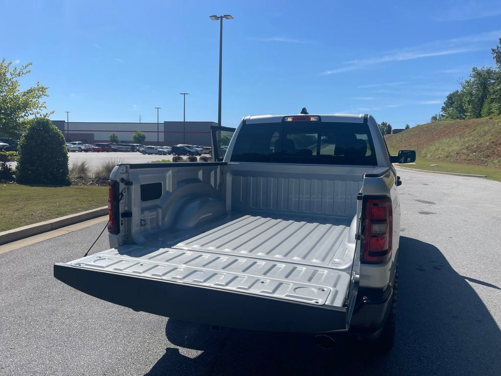 New 2026 RAM 1500 Warlock AWD/4WD image 21