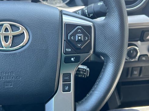 Used 2023 Toyota Tacoma SR5 AWD/4WD image 20