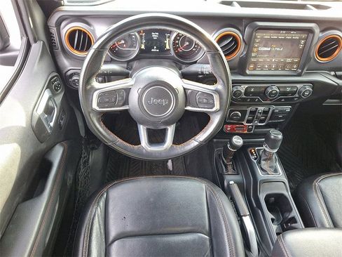 Used 2022 Jeep Gladiator Mojave image 12