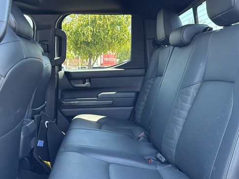 Used 2024 Toyota Tacoma TRD Sport image 28