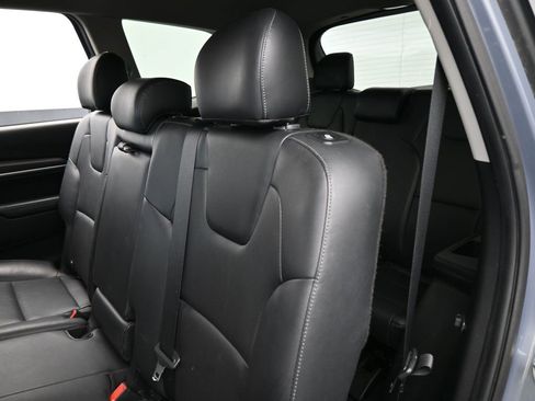 Used 2022 Kia Telluride LX image 28