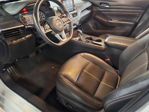 Used 2021 Nissan Altima 2.5 SR image 10