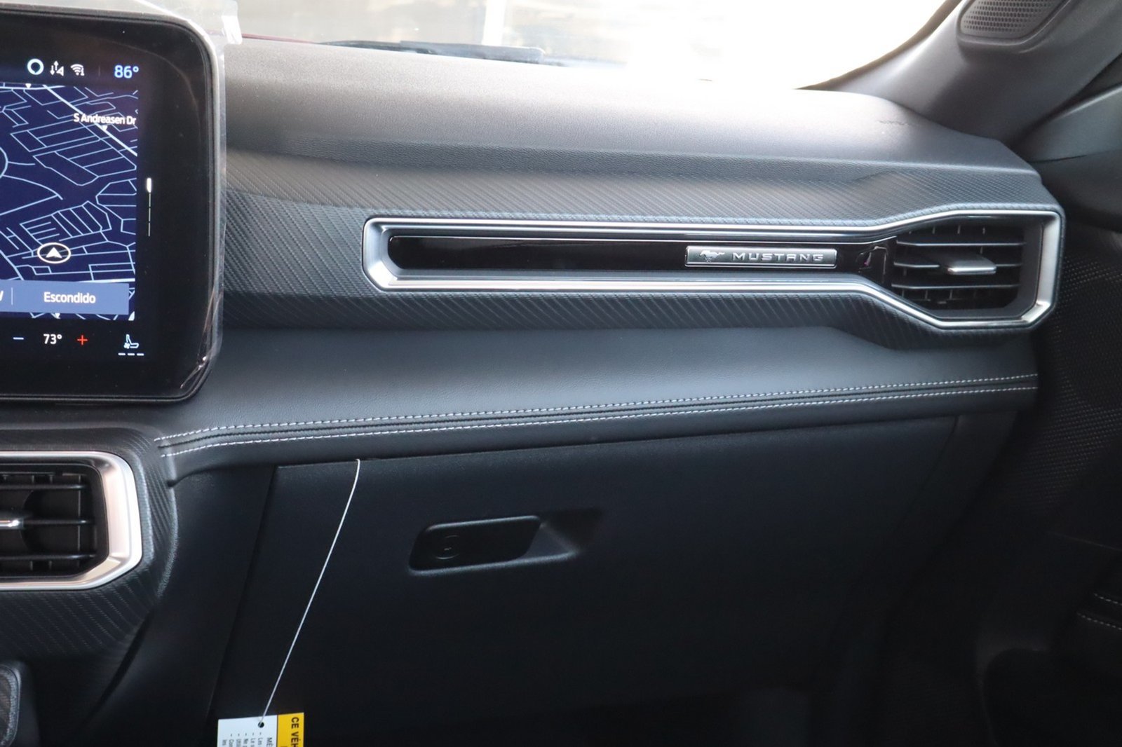 Used 2025 Ford Mustang Premium RWD image 32