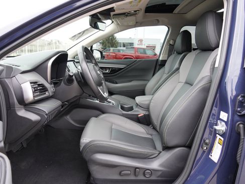 Used 2023 Subaru Outback Onyx Edition XT image 19