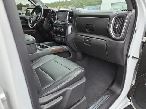 Used 2020 Chevrolet Silverado 1500 RST AWD/4WD image 21