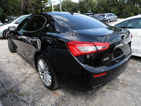 Used 2017 Maserati Ghibli S Q4 AWD/4WD image 10