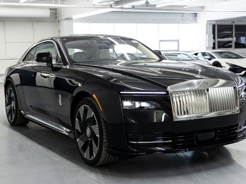 New 2026 Rolls-Royce Spectre image 6