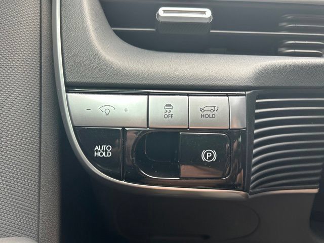 Used 2024 Hyundai Ioniq 5 SEL RWD image 27