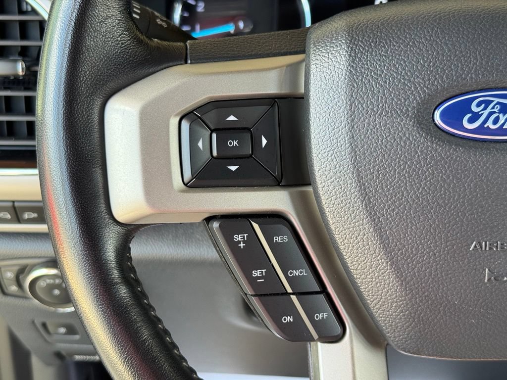 Used 2022 Ford F350 Lariat w/ Lariat Ultimate Package AWD/4WD image 27