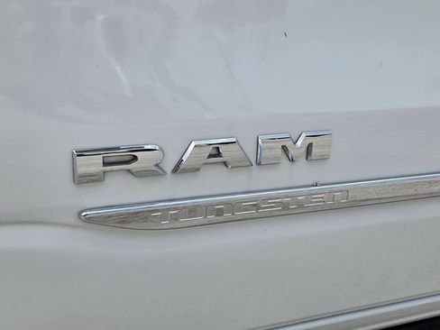 Used 2025 RAM 1500 Tungsten AWD/4WD image 13