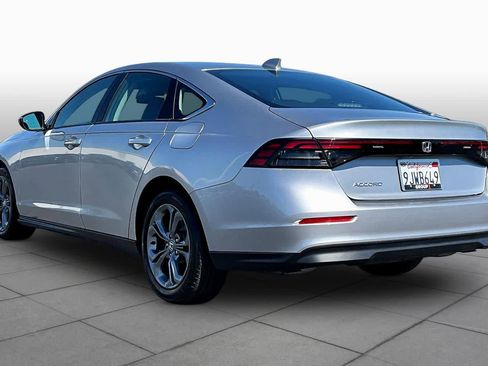 Used 2024 Honda Accord EX image 11