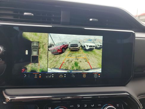 Used 2024 GMC Sierra 1500 AT4X image 24