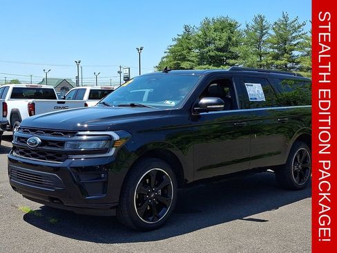 Used 2022 Ford Expedition Max Limited AWD/4WD image 3