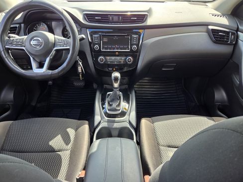 Used 2021 Nissan Rogue Sport S FWD image 12
