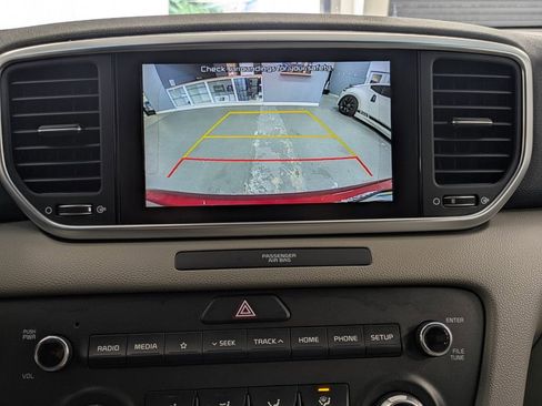 Used 2021 Kia Sportage S image 20