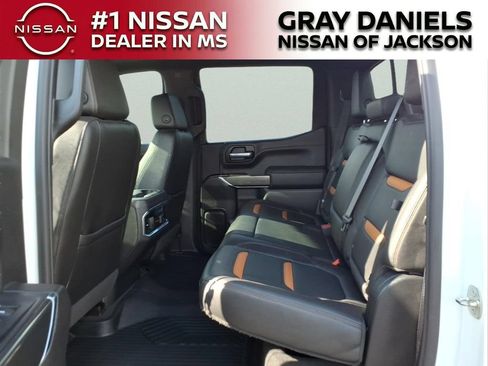 Used 2020 GMC Sierra 1500 AT4 w/ AT4 Premium Package AWD/4WD image 25