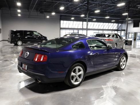 Used 2011 Ford Mustang GT Premium w/ Security Pkg image 7