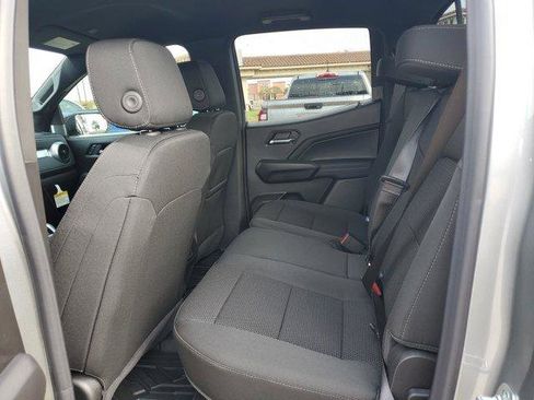 New 2026 Chevrolet Colorado LT image 15