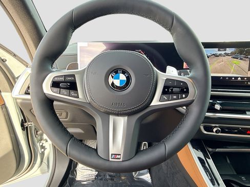 New 2026 BMW X5 xDrive40i w/ M Sport Package image 40