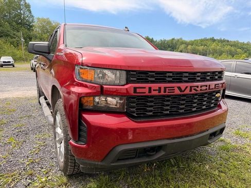 Used 2021 Chevrolet Silverado 1500 Custom AWD/4WD image 7