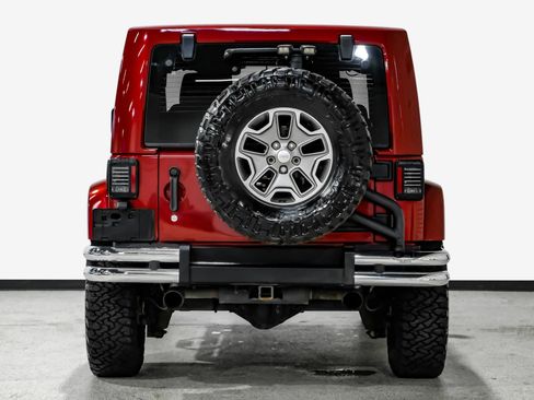 Used 2013 Jeep Wrangler Rubicon w/ Dual Top Group AWD/4WD image 7