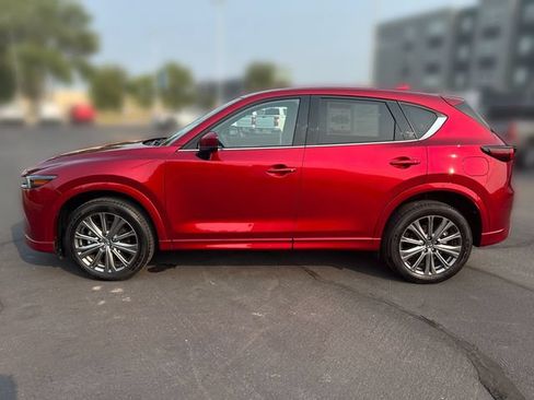 Used 2025 MAZDA CX-5 Signature AWD/4WD image 2