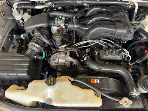 Used 2008 Mercury Mountaineer AWD image 13