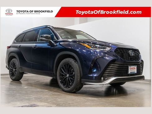 Used 2025 Toyota Highlander XSE AWD/4WD image 1
