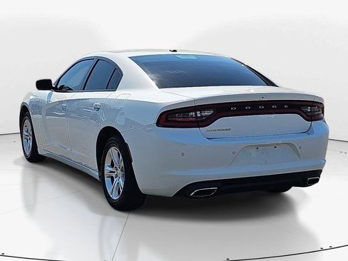 Used 2021 Dodge Charger SXT w/ Leather Interior Group RWD image 8