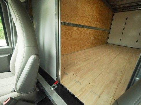 New 2026 GMC Savana 3500 Extended w/ Power Convenience Package RWD image 26