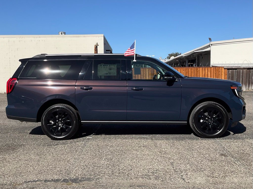New 2027 Ford Expedition Max Platinum AWD/4WD image 7