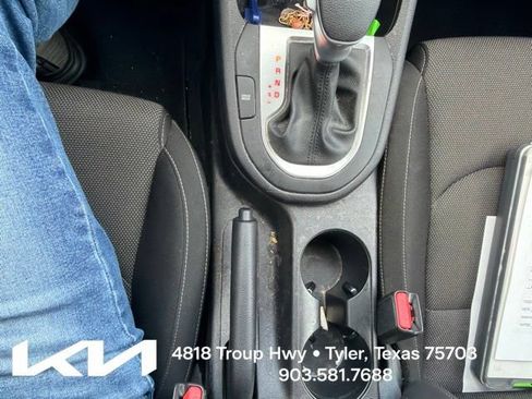 Certified 2024 Kia Forte LXS w/ LXS Technology Package FWD image 21