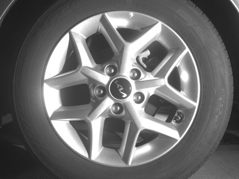 Used 2025 Kia Soul LX w/ LX Technology Package FWD image 14