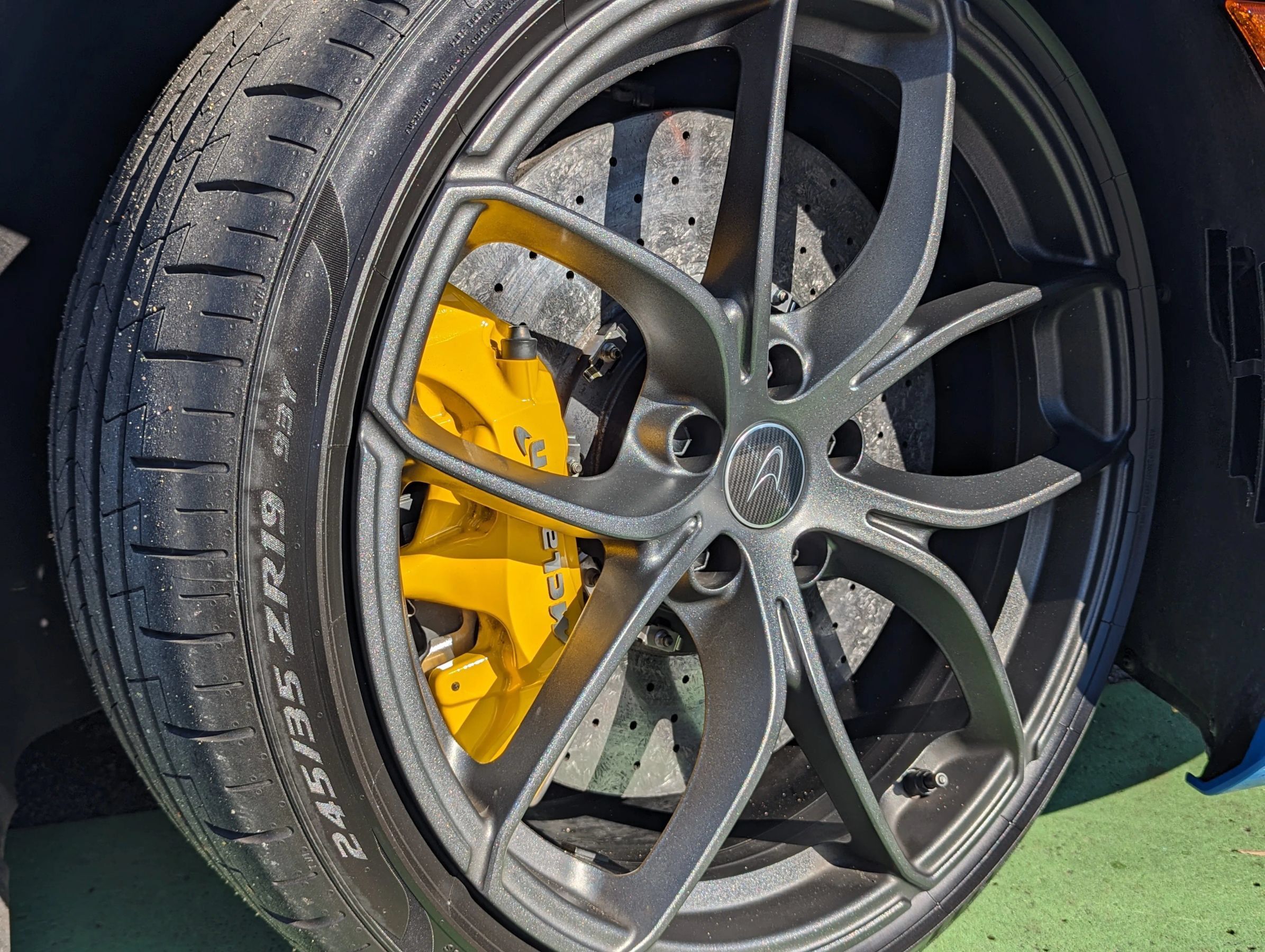 Used 2021 McLaren 720S Luxury RWD image 15
