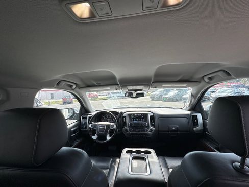 Used 2018 GMC Sierra 1500 SLT w/ SLT Premium Package image 23