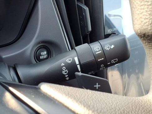 New 2026 Subaru Crosstrek 2.0i Premium image 18