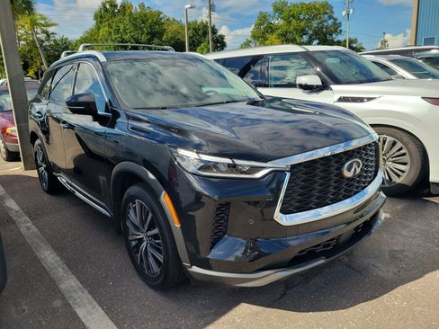 Used 2024 INFINITI QX60 Sensory w/ Cargo Package AWD/4WD image 3