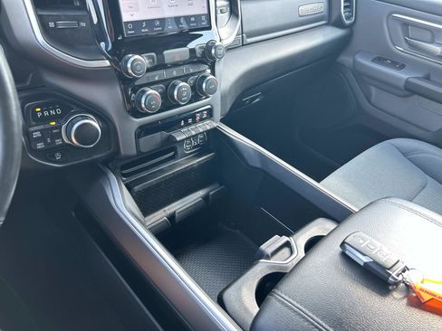 Used 2022 RAM 1500 Big Horn AWD/4WD image 35
