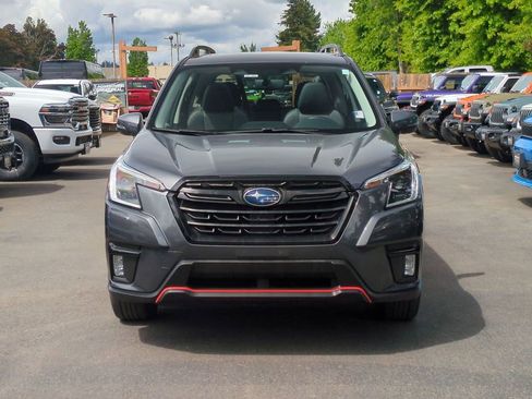 Used 2024 Subaru Forester Sport AWD/4WD image 2