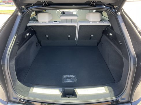 New 2025 Cadillac Lyriq Luxury image 20