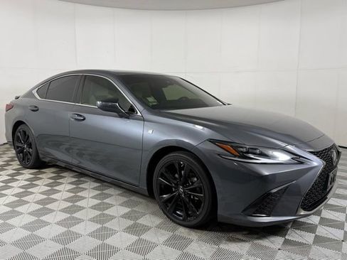 Certified 2022 Lexus ES 350 F Sport image 8