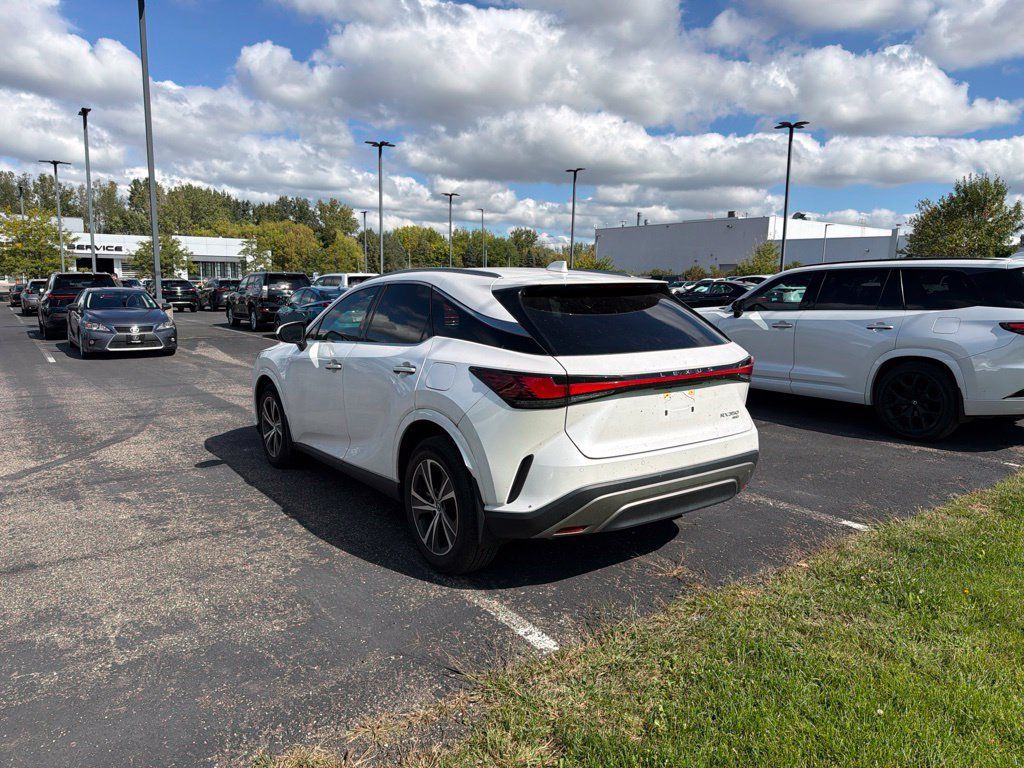Used 2023 Lexus RX 350 Premium w/ Accessory Package AWD/4WD image 27