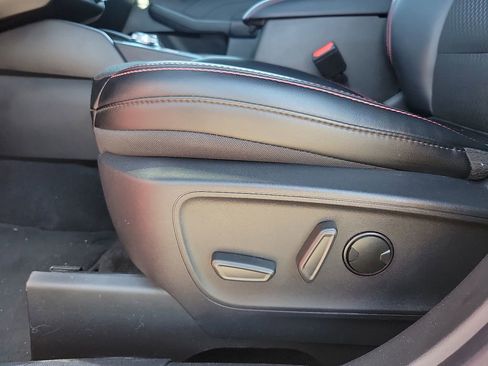 Used 2025 Ford Escape ST-Line Select image 12