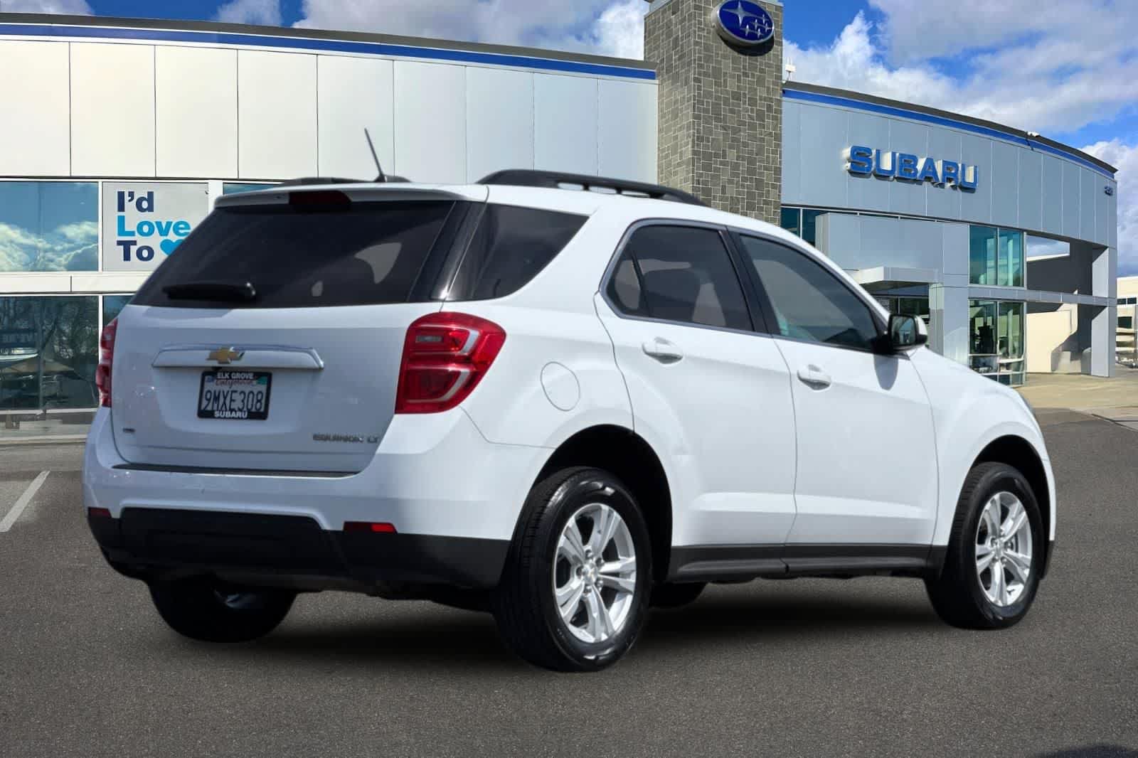 Used 2016 Chevrolet Equinox LT w/ Convenience Package AWD/4WD image 2