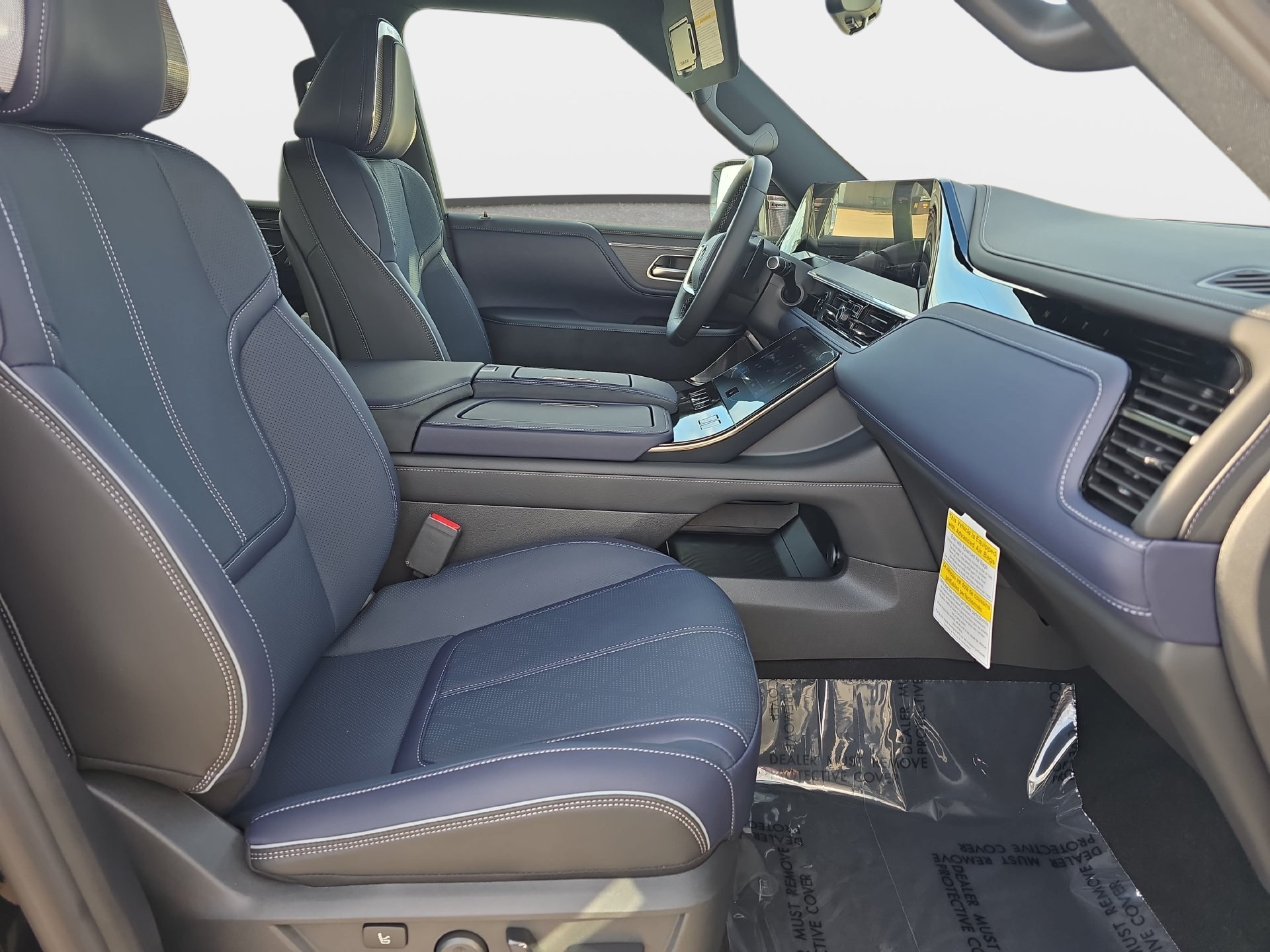 New 2027 INFINITI QX80 Sensory w/ Sport Exterior Package AWD/4WD image 10
