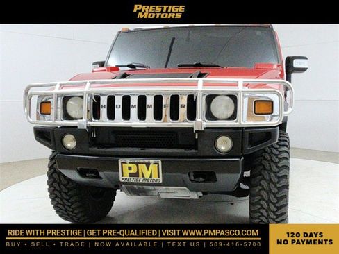 Used 2005 HUMMER H2 SUT w/ Preferred Equipment Group image 2
