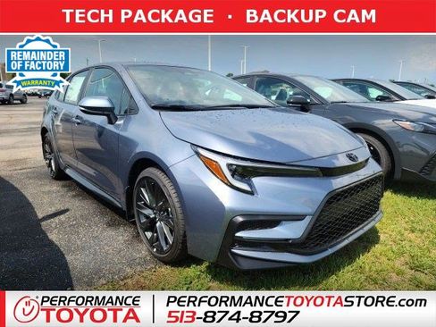 Used 2025 Toyota Corolla SE FWD image 1